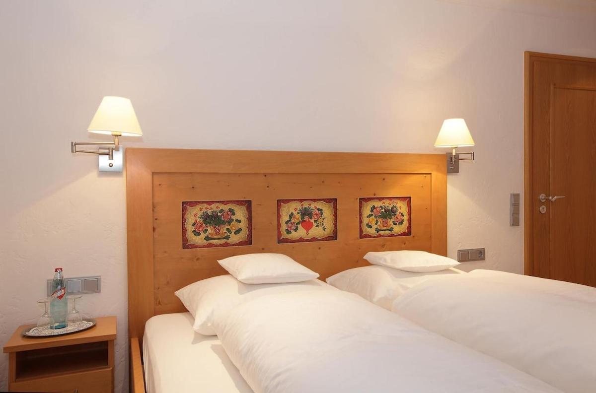 Schwarzwald Lodge Inselklause Schönwalde Exteriör bild