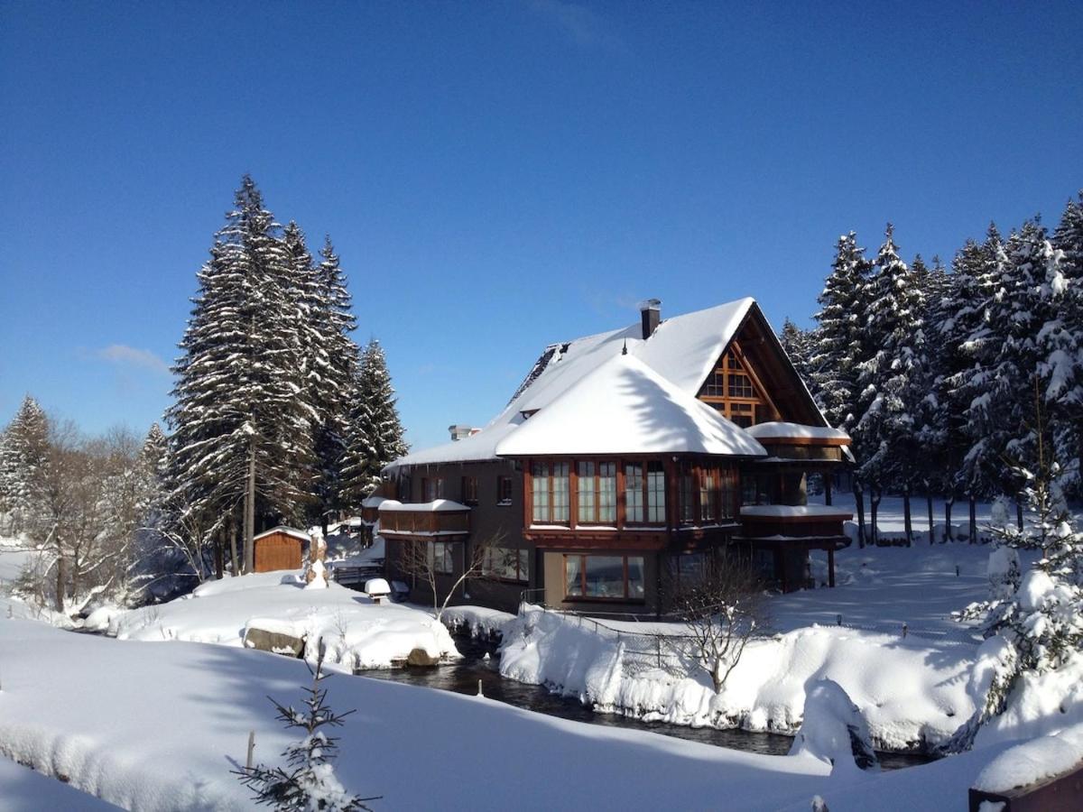 Schwarzwald Lodge Inselklause Schönwalde Exteriör bild